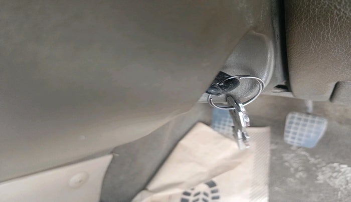 2012 Tata Safari 4X2 LX DICOR, Diesel, Manual, 1,40,338 km, interior