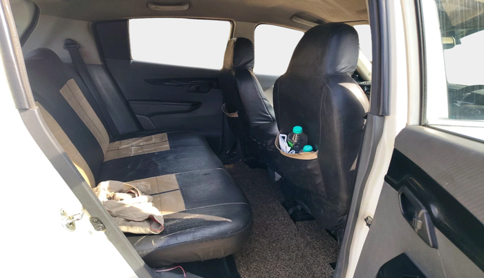 2018 Mahindra KUV 100 NXT K4+ D 6 STR, Diesel, Manual, 67,917 km, interior