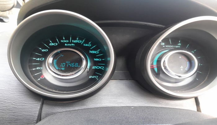 2019 Mahindra XUV500 W7, Diesel, Manual, 1,01,468 km, interior