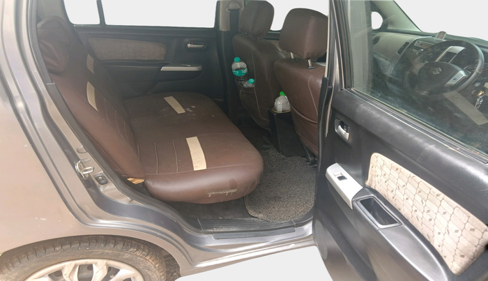 2013 Maruti Wagon R 1.0 VXI, Petrol, Manual, 79,370 km, interior