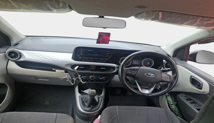 2022 Hyundai GRAND I10 NIOS MAGNA 1.2 KAPPA VTVT, Petrol, Manual, 17,620 km, interior
