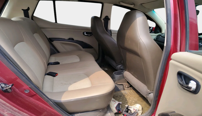 2014 Hyundai i10 SPORTZ 1.1, Petrol, Manual, 76,297 km, interior