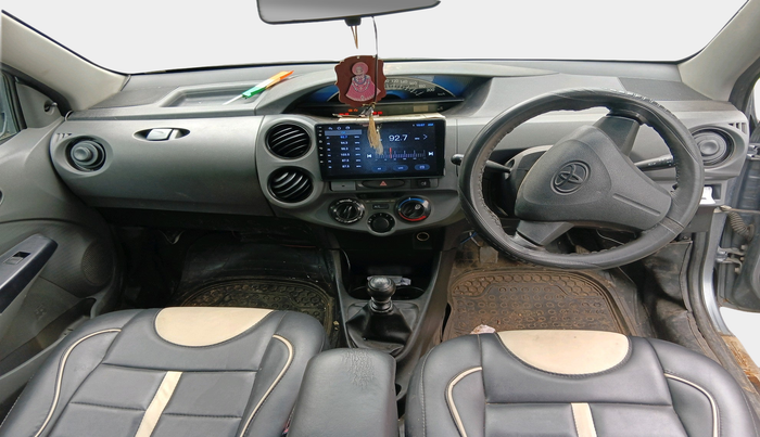 2013 Toyota Etios Liva GD, Diesel, Manual, 1,68,332 km, interior