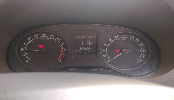 2016 Skoda Rapid 1.5 TDI CR ELEGANCE AT, Diesel, Automatic, 1,01,588 km, interior