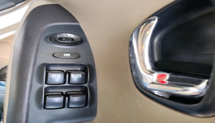 2010 Hyundai i10 SPORTZ 1.2, Petrol, Manual, 86,187 km, interior