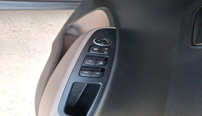 2018 Hyundai Grand i10 MAGNA 1.2 KAPPA VTVT, Petrol, Manual, 27,124 km, interior