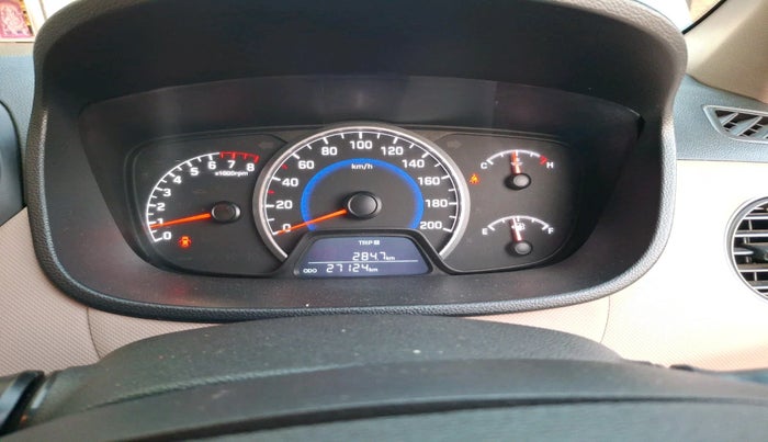 2018 Hyundai Grand i10 MAGNA 1.2 KAPPA VTVT, Petrol, Manual, 27,124 km, interior