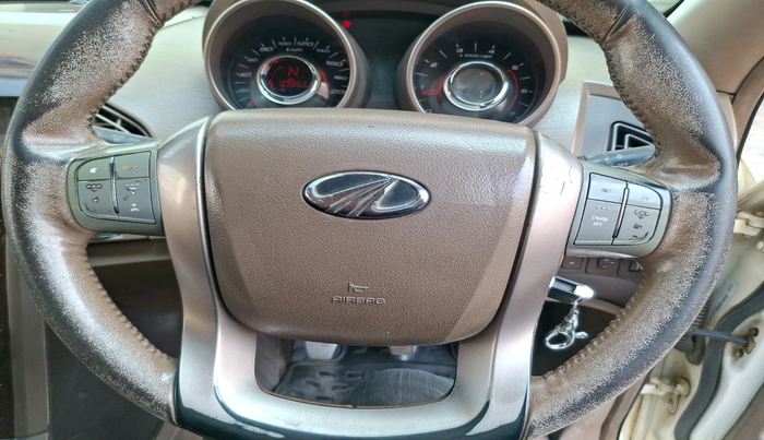 2012 Mahindra XUV500 W8, Diesel, Manual, 1,09,853 km, interior