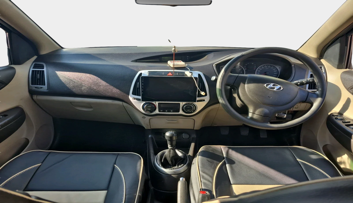 2013 Hyundai i20 MAGNA 1.2, Petrol, Manual, 62,694 km, interior