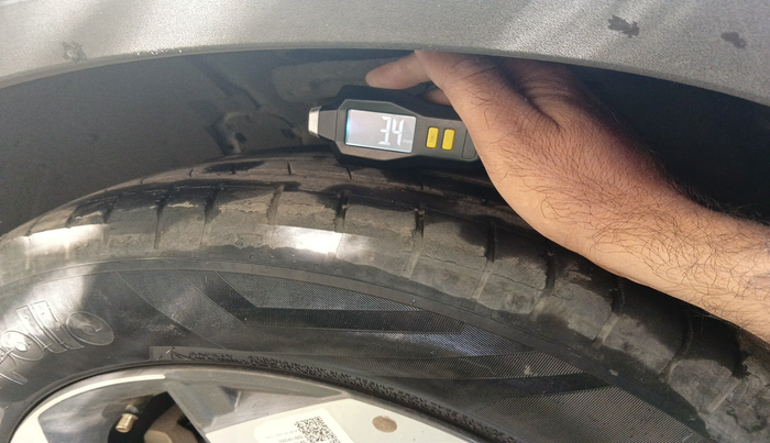 2019 Hyundai VENUE SX PLUS 1.0 TURBO DCT, Petrol, Automatic, 43,951 km, tyre