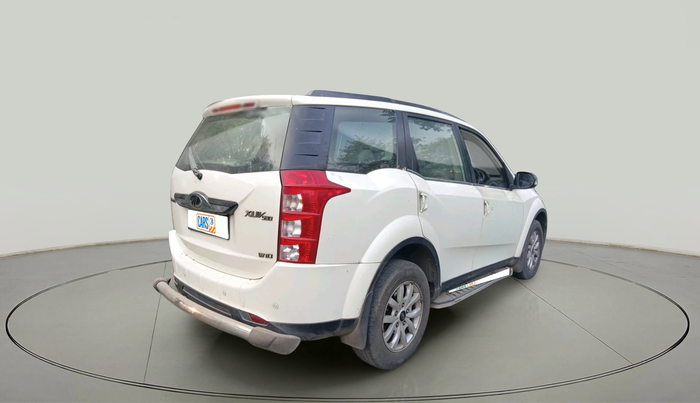 2015 Mahindra XUV500 W10, Diesel, Manual, 35,955 km, exterior