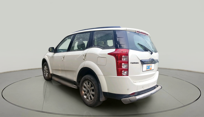 2015 Mahindra XUV500 W10, Diesel, Manual, 35,955 km, exterior