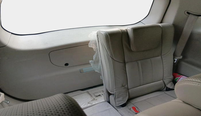 2015 Mahindra XUV500 W10, Diesel, Manual, 35,955 km, interior