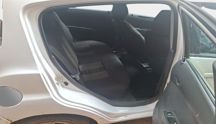2011 Chevrolet Beat LT PETROL, Petrol, Manual, 88,462 km, interior