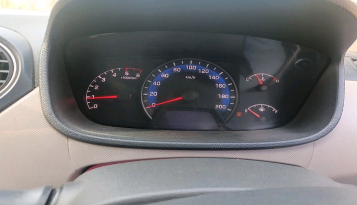 2014 Hyundai Xcent S 1.1 CRDI, Diesel, Manual, 98,991 km, interior