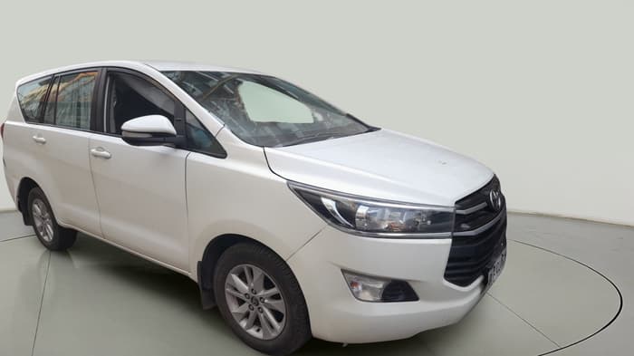 2017 Toyota Innova Crysta 2.7 GX 7 STR MT, Petrol, Manual, 80,036 km, exterior