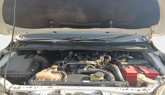 2016 Toyota Innova Crysta 2.8 GX AT 8 STR, Diesel, Automatic, 1,12,422 km, exterior