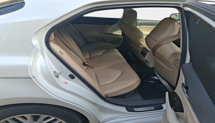 2020 Toyota Camry HYBRID, Hybrid, Automatic, 67,108 km, interior