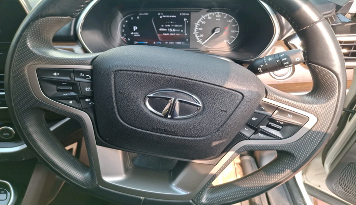 2022 Tata Harrier XZA PLUS 2.0L, Diesel, Automatic, 14,288 km, interior