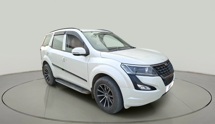 2021 Mahindra XUV500 W5, Diesel, Manual, 97,780 km, exterior