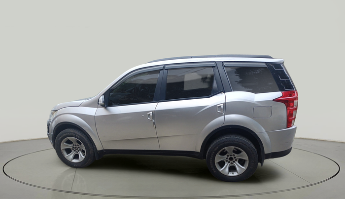 2018 Mahindra XUV500 W6, Diesel, Manual, 93,278 km, exterior