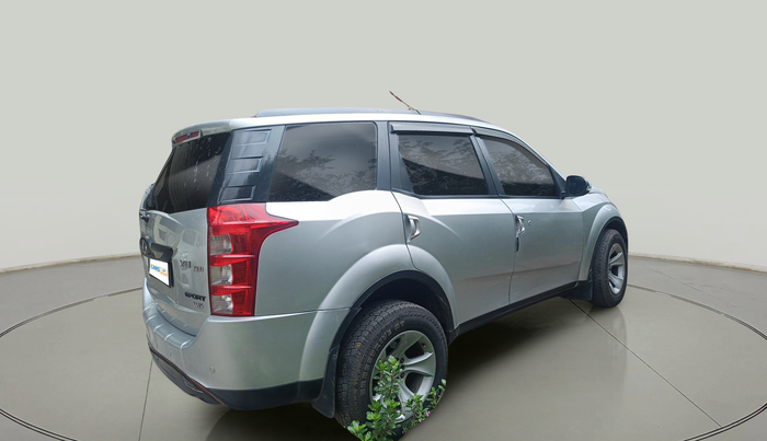 2018 Mahindra XUV500 W6, Diesel, Manual, 93,278 km, exterior