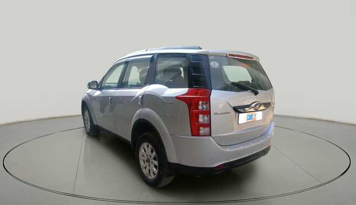 2017 Mahindra XUV500 W10 AT, Diesel, Automatic, 71,416 km, exterior