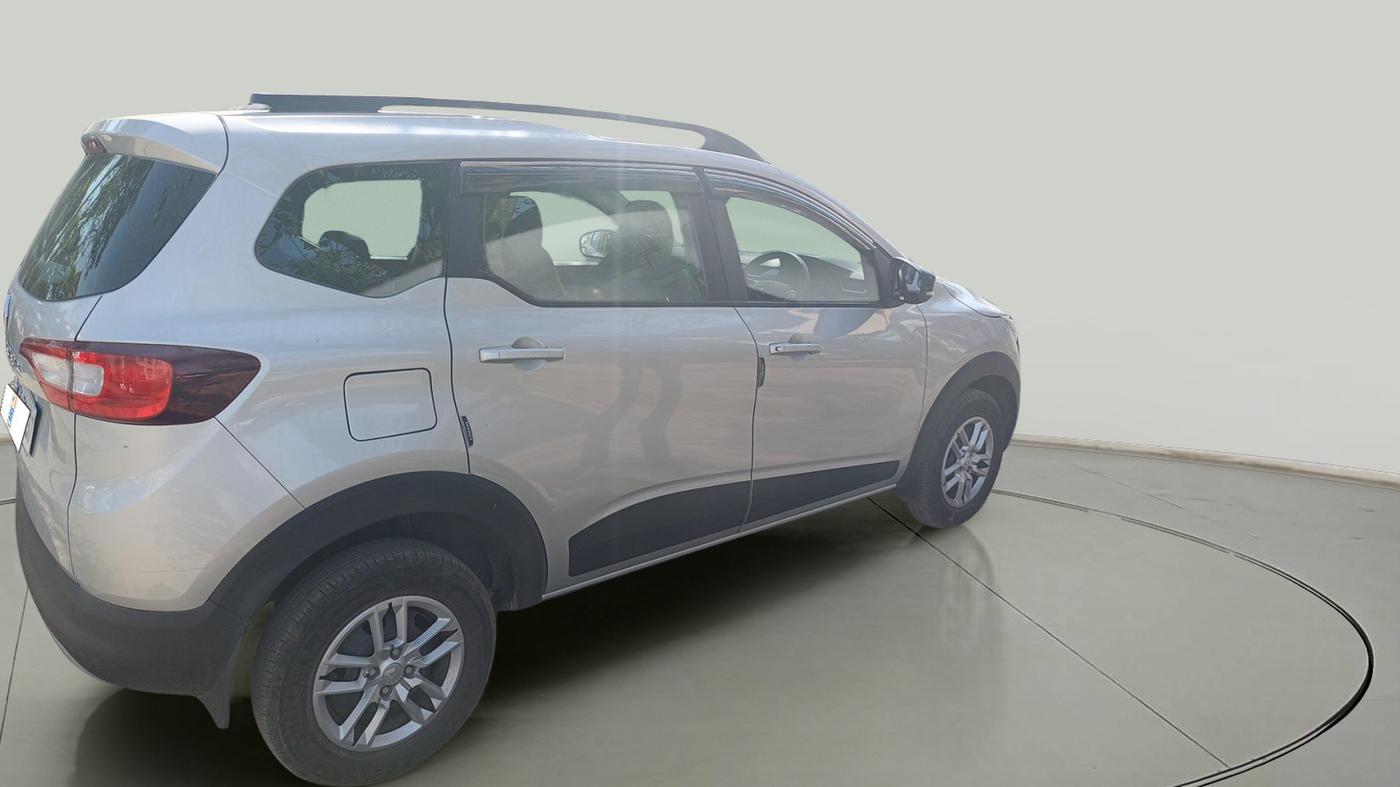 2023 Renault TRIBER RXT, Petrol, Manual, 13,459 km, exterior
