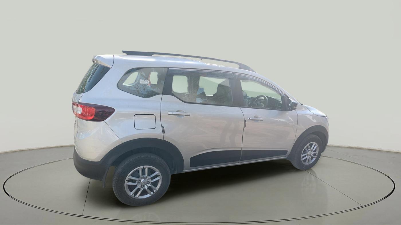 2023 Renault TRIBER RXT, Petrol, Manual, 13,459 km, exterior