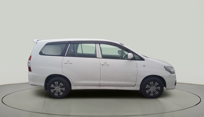 2011 Toyota Innova 2.5 G4 8 STR, Diesel, Manual, 1,12,150 km, exterior