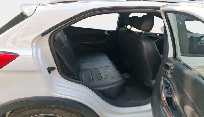 2018 Ford FREESTYLE TITANIUM 1.2 PETROL, Petrol, Manual, 9,909 km, interior