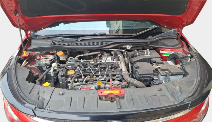 2022 Tata ALTROZ XT DIESEL, Diesel, Manual, 45,541 km, exterior