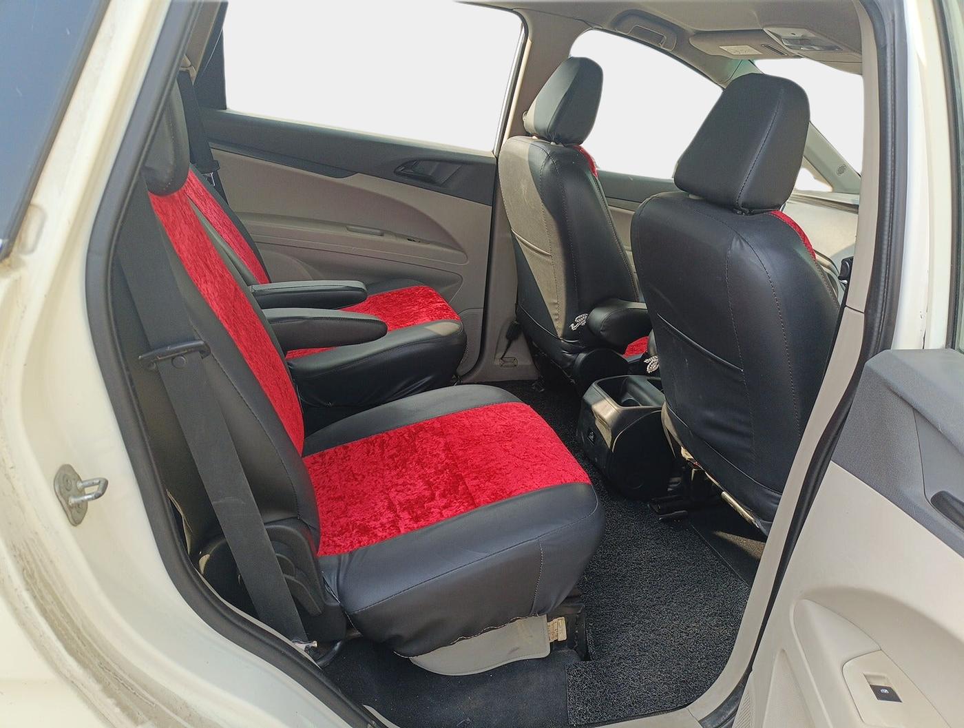 2019 Mahindra MARAZZO M2 7STR, Diesel, Manual, 68,143 km, interior