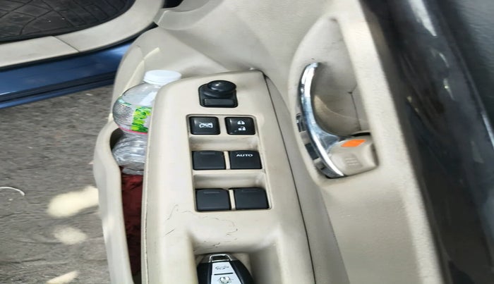 2017 Maruti Ciaz ZETA DIESEL 1.3, Diesel, Manual, 1,40,863 km, interior