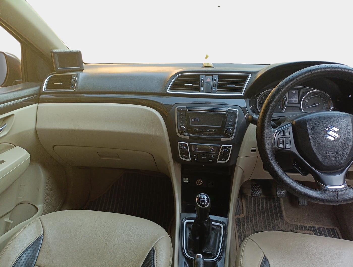 2016 Maruti Ciaz VXI+, Petrol, Manual, 98,381 km, interior