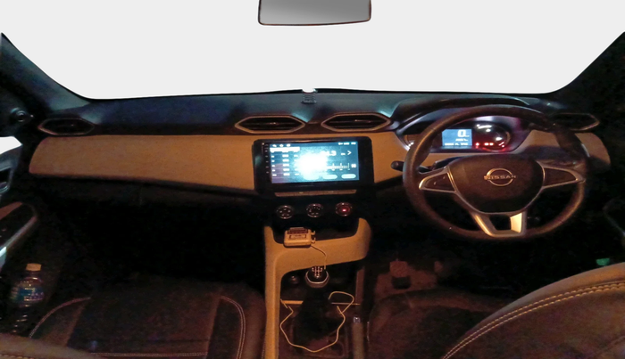 2023 Nissan MAGNITE XE, Petrol, Manual, 20,867 km, interior