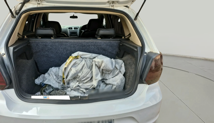 2014 Volkswagen Polo HIGHLINE1.2L, Petrol, Manual, 88,044 km, exterior