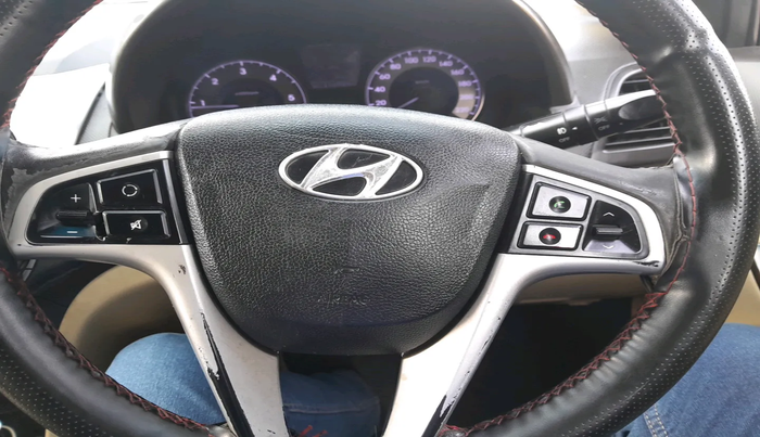2011 Hyundai Verna FLUIDIC 1.6 CRDI SX OPT, Diesel, Manual, 1,16,929 km, interior