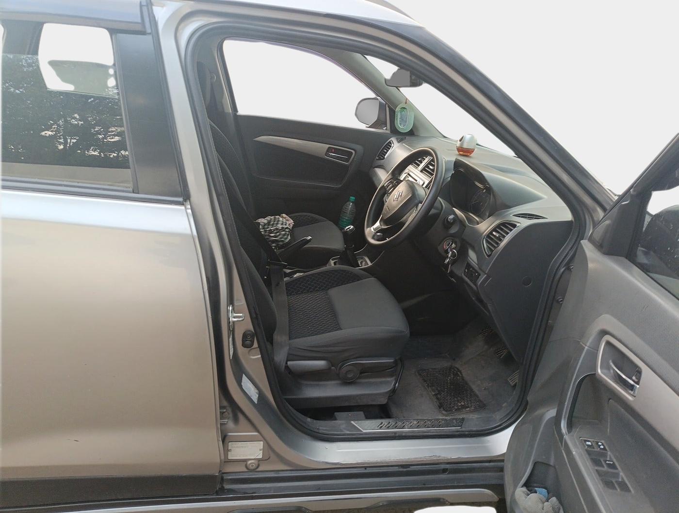 2017 Maruti Vitara Brezza ZDI, Diesel, Manual, 57,139 km, interior
