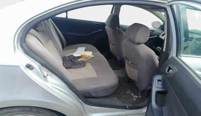 2015 Tata Zest XM PETROL, Petrol, Manual, 1,25,828 km, interior