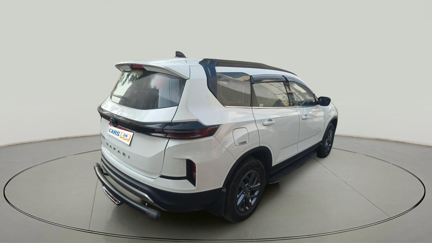 2024 Tata Safari PURE PLUS S AT, Diesel, Automatic, 7,077 km, exterior
