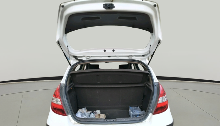 2011 Hyundai i20 MAGNA (O) 1.2, Petrol, Manual, 29,763 km, exterior