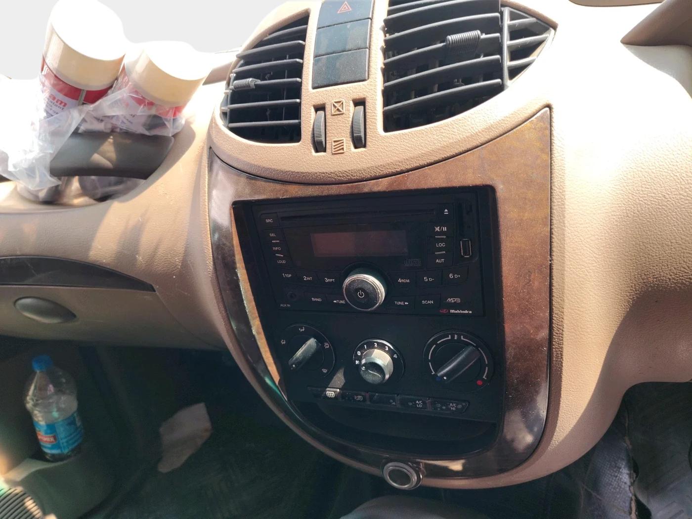 2012 Mahindra Xylo E4, Diesel, Manual, 1,55,469 km, interior