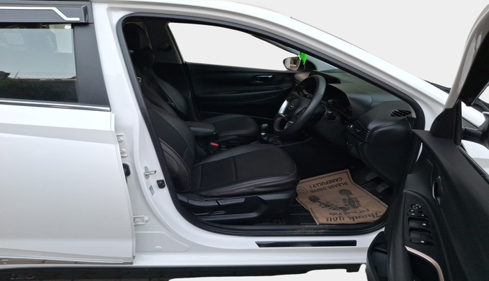 2023 Hyundai NEW I20 ASTA (O) 1.2 MT, Petrol, Manual, 5,981 km, interior