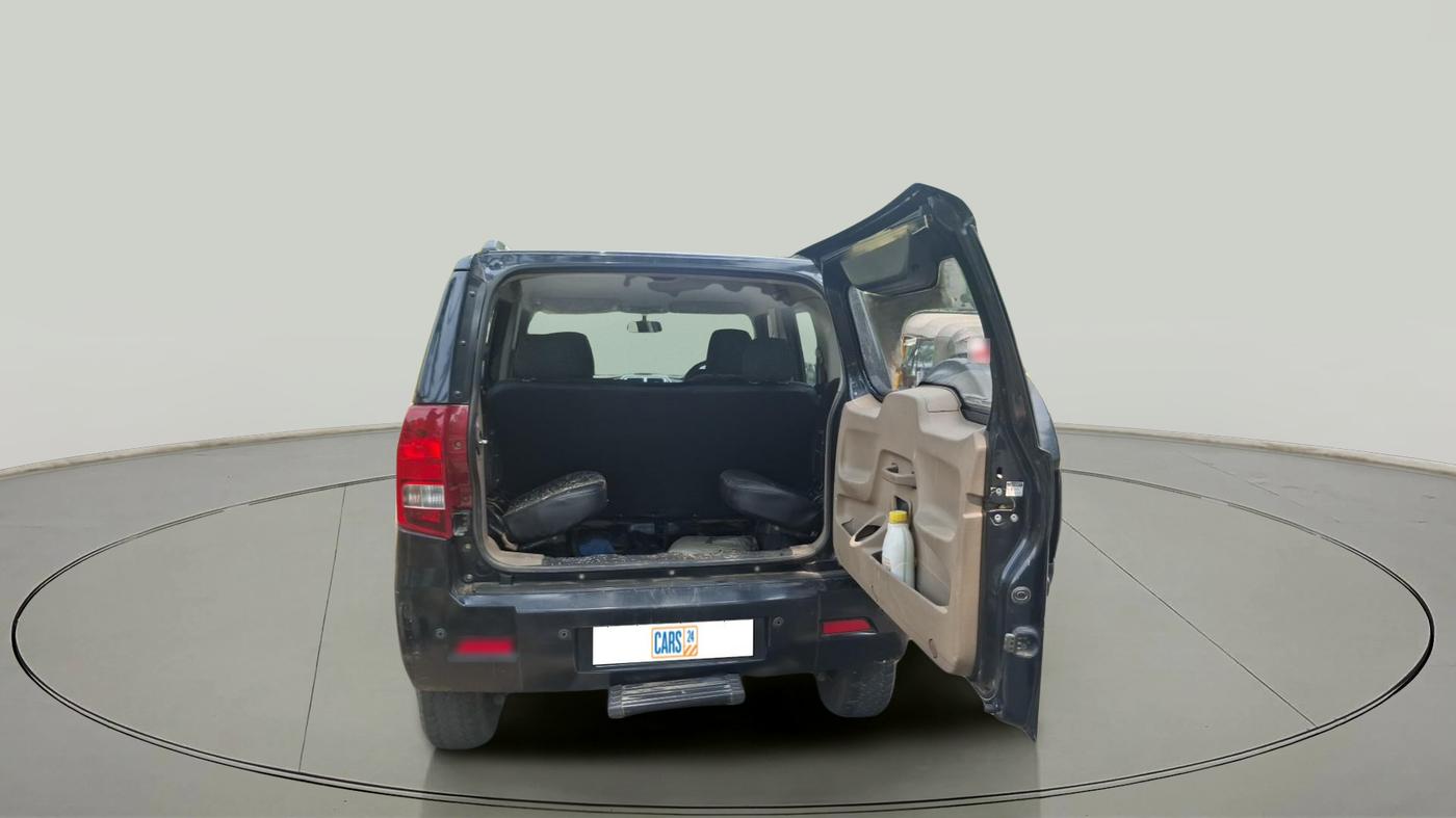 2016 Mahindra TUV300 T8, Diesel, Manual, 1,95,652 km, exterior