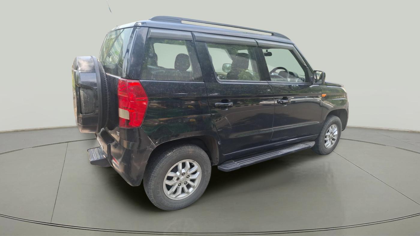 2016 Mahindra TUV300 T8, Diesel, Manual, 1,95,652 km, exterior