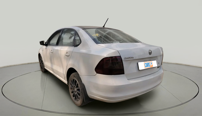 2015 Skoda Rapid 1.5 TDI CR ELEGANCE, Diesel, Manual, 2,05,029 km, exterior