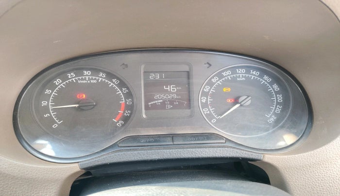 2015 Skoda Rapid 1.5 TDI CR ELEGANCE, Diesel, Manual, 2,05,029 km, interior