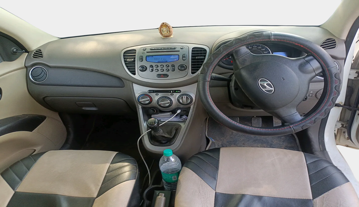 2014 Hyundai i10 SPORTZ 1.1, Petrol, Manual, 61,166 km, interior