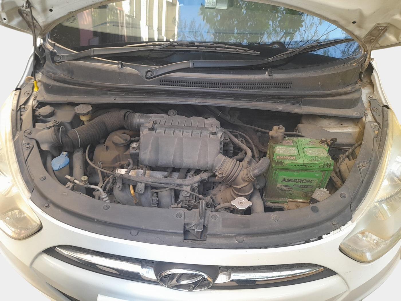 2011 Hyundai i10 MAGNA 1.2, Petrol, Manual, 77,342 km, exterior